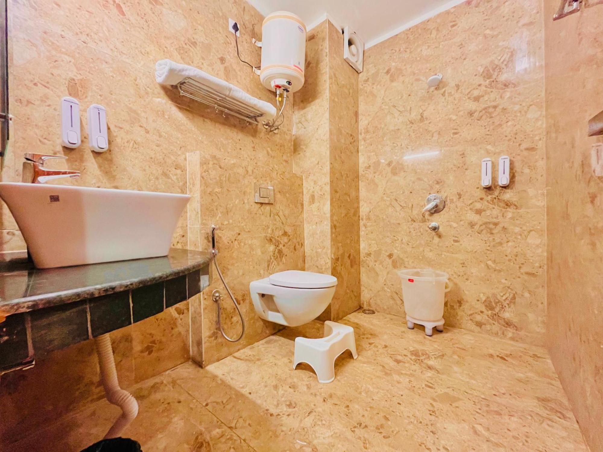 The Kempty Osasis - A Boutique Resort With Scenic Mountain View In 무소리에 외부 사진