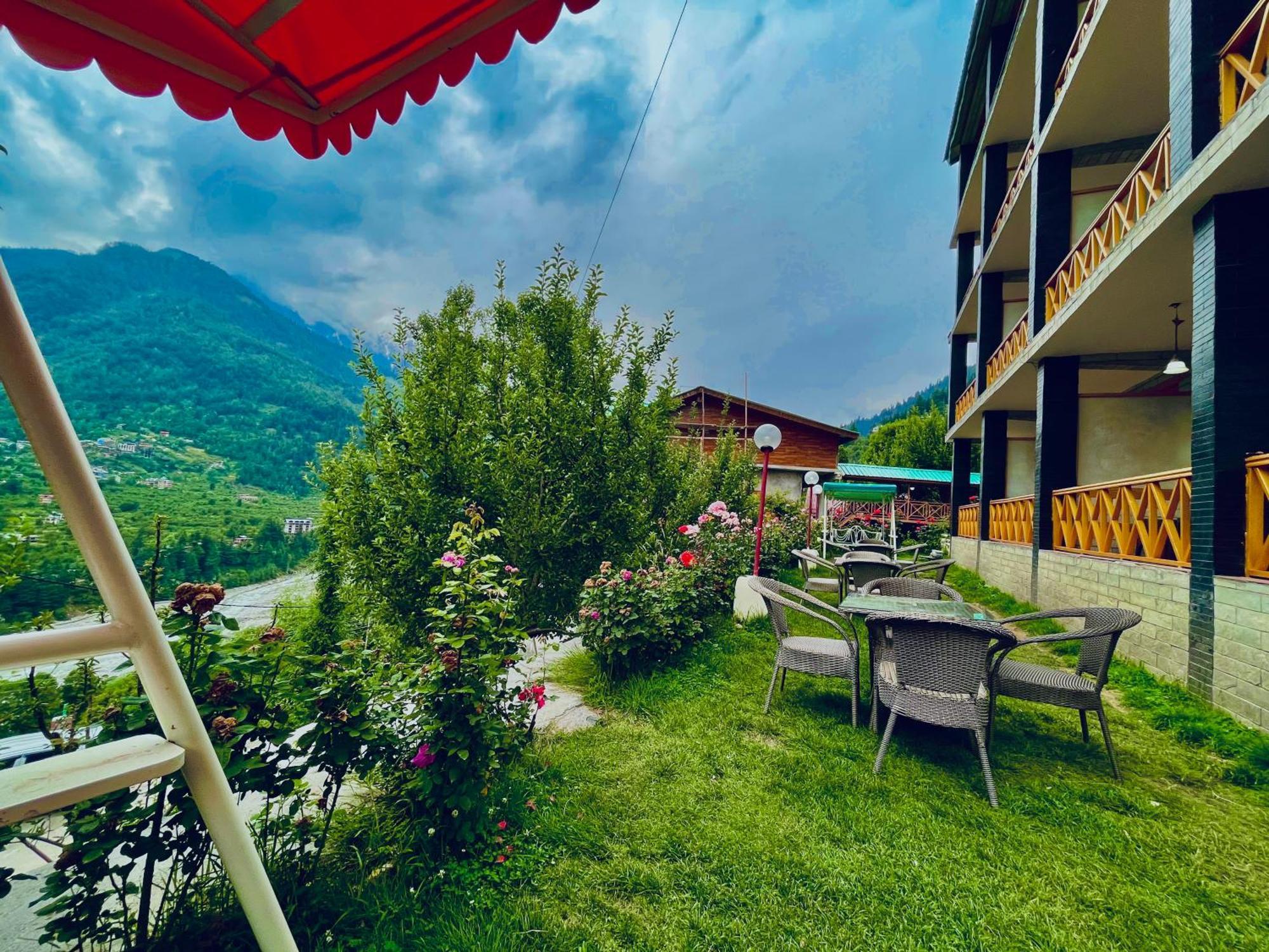 The Kempty Osasis - A Boutique Resort With Scenic Mountain View In 무소리에 외부 사진